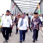 Bupati: Jaga dan Pelihara Jalan Daerah yang Dibangun Pempus di Desa Peniti Dalam I