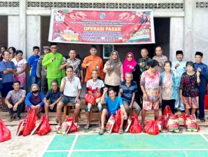 Sambut Tahun Baru Imlek, Mempawah Gelar Operasi Pasar di Vihara Hotek