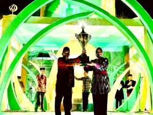 Bupati Tutup Kegiatan MTQ ke-XXXV, Sungai Pinyuh Raih Juara Umum