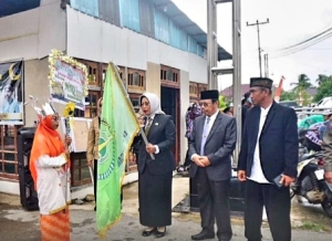 Bupati Mempawah Lepas Pawai Ta’aruf MTQ ke-XXXV