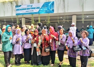 Pj Ketua TP-PKK Mempawah Berikan Motivasi Peserta Lomba Masak Tingkat Nasional