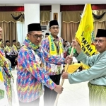 Pj Bupati Ismail Lepas 177 JCH ke Tanah Suci Makkah