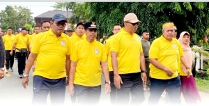 Peringati HUT Bhayangkara ke-78, Pj Bupati Ismail Ikut Jalan Sehat Polres Mempawah