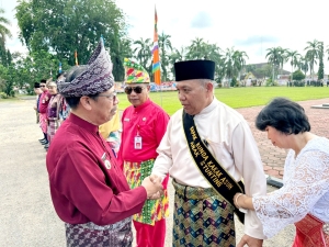 Mempawah Launching 11 Bapak, Bunda dan Kakak Asuh Anak Stunting