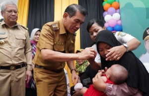 Pontianak Targetkan 88.366 Anak Terima Imunisasi Polio