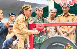 Sedekah Bumi di Kampung Jagu, Anjongan