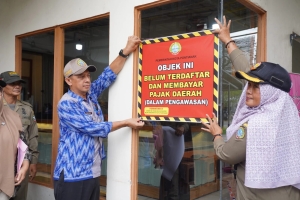 Tunggak Pajak, Lima Restoran dan Kafe Dilabeli Stiker Merah