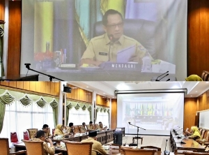 Pj Sekda Mempawah Ikuti Rakor Pengendalian Inflasi Daerah Bersama Mendagri Tito Karnavian