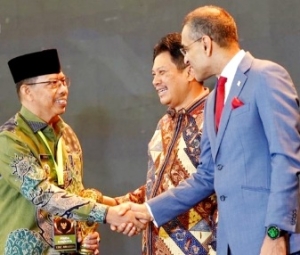 Mempawah Raih Penghargaan Universal Health Coverage