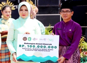 Mempawah Gelar Festival Budaya Robo-Robo 2024