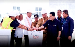 Presiden Jokowi Resmikan Injeksi Bauksit SGAR PT. BAI di Sungai Kunyit