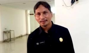 Dewan Minta Perusahaan Gunakan CSR untuk Perbaikan Jalan dan Jembatan