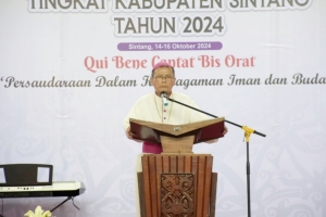 Uskup Doakan Sintang Maju dan Berkembang