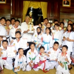 Harumkan Nama Sintang, Bupati Jarot Janjikan Bonus untuk Atlet Lemkari