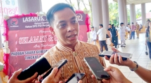 Ardi Ingatkan Pemerintah Desa Dorong Warga Urus Adminduk