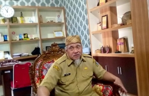 Arbudin Tepis Rumor Daging asal Malaysia Masuk ke Sintang
