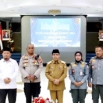 Pj Bupati Ismail Ajak Satlinmas Jaga Keamanan Pilkada 2024