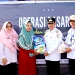 Pj Bupati Tinjau Operasi Pasar di Sebukit Rama Mempawah