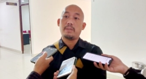Dorong Pemerintah Perhatikan Fasilitas Sekolah SMA di Tempunak