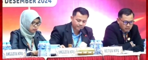 KPU Sintang Skros Rapat Pleno Terbuka Rekapitulasi Suara Pilkada 2024 Hingga Pukul 10.30 WIB