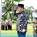 Tahun Baru, Semangat Baru! Pj Bupati Ismail Gaungkan Optimisme 2025 dalam Apel Gabungan