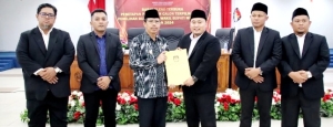 KPU Tetapkan Erlina dan Juli Suryadi Sebagai Bupati dan Wakil Bupati Mempawah Terpilih 2025-2030