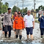 Kepedulian Pemprov Kalbar di Tengah Banjir Mempawah