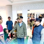 Pj Bupati Ismail dan Pj Wali Kota Singkawang Tinjau Pengungsian, Pastikan Bantuan Tersalurkan