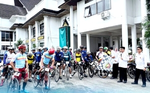 Borneo Cross Border Cycling Tour 2025 Singgah di Mempawah