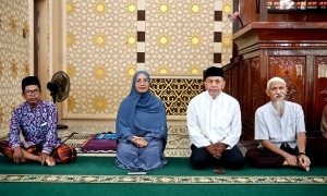 Erlina-Juli Ajak Warga Sambora Maksimalkan Ibadah di Bulan Ramadan dan Dukung Program Pemerintah
