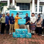 PT Pelindo Regional 2 Pontianak Salurkan 5.568 Paket Bantuan TJSL untuk Warga Sungai Kunyit