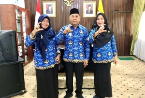 Wabup Juli Terima Audiensi Perempuan ICMI, Bahas Pengukuhan dan Raker 1 Mei 2025