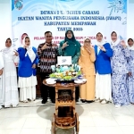 IWAPI 9 Kecamatan di Mempawah Resmi Dilantik, Pemerintah Apresiasi Peran Perempuan dalam Ekonomi