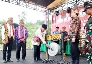 Naik Dango Ke-40 Resmi Ditutup, Wabup Juli Ajak Lestarikan Budaya Dayak
