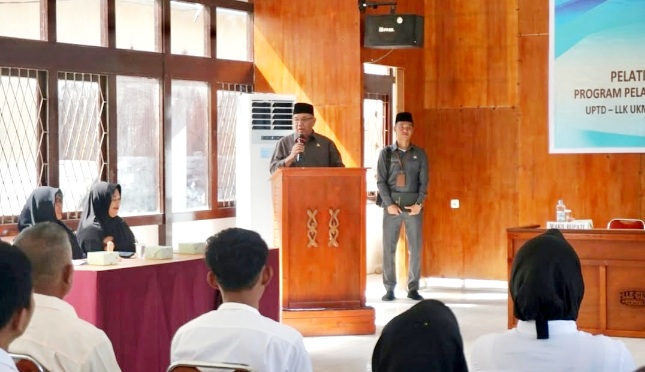 Wabup Juli Buka Pelatihan Berbasis Kompetensi, Dorong SDM Siap Bersaing dan Inovatif