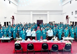 Bupati Erlina Buka Rakerda X TP PKK Kalbar di Landak