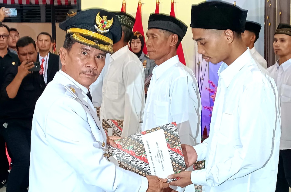 Bupati Bala Serahkan SK Remisi untuk 349 Warga Binaan Lapas Kelas IIB Sintang