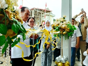 Resmikan 10 Proyek, Bupati Sintang Fokus Percepatan Pembangunan dan Tekan Stunting