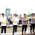 Kapolri dan Menteri LHK Tanam Mangrove di Mempawah, Dorong Pemulihan Ekosistem dan Mitigasi Krisis Iklim