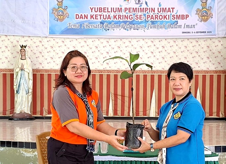 WKRI Ranting Santa Anna Sintang Ziarah ke Sanggau, Tebar Iman dan Bibit Pengharapan