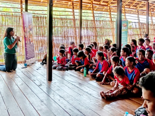 Dinas Ketahanan Pangan Sintang Gencarkan Edukasi Pola Makan B2SA di Sekolah Dasar