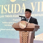 Wabup Juli: Wisuda Bukan Akhir, Tapi Awal Pengabdian untuk  Daerah