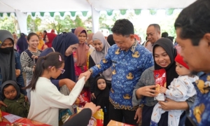 Pasar Murah Bukti Pemerintah Hadir di Tengah Tekanan Ekonomi Warga