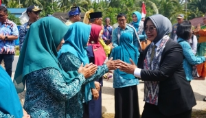 Bupati Erlina Apresiasi Kuala Secapah Wakili Mempawah di Lomba Keluarga Sehat Kalbar