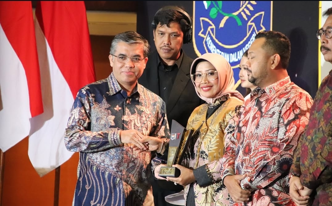 Mempawah Borong Penghargaan Nasional Serapan Tenaga Kerja, Satu-satunya dari Kalbar