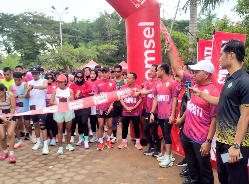 Wabup Buka Simpati Fun Run, Taman Teratai Jadi Panggung Energi Positif Mempawah