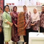 Bupati Erlina Hadiri INACRAFT 2026, Dorong Kriya Kalbar Tembus Pasar Global