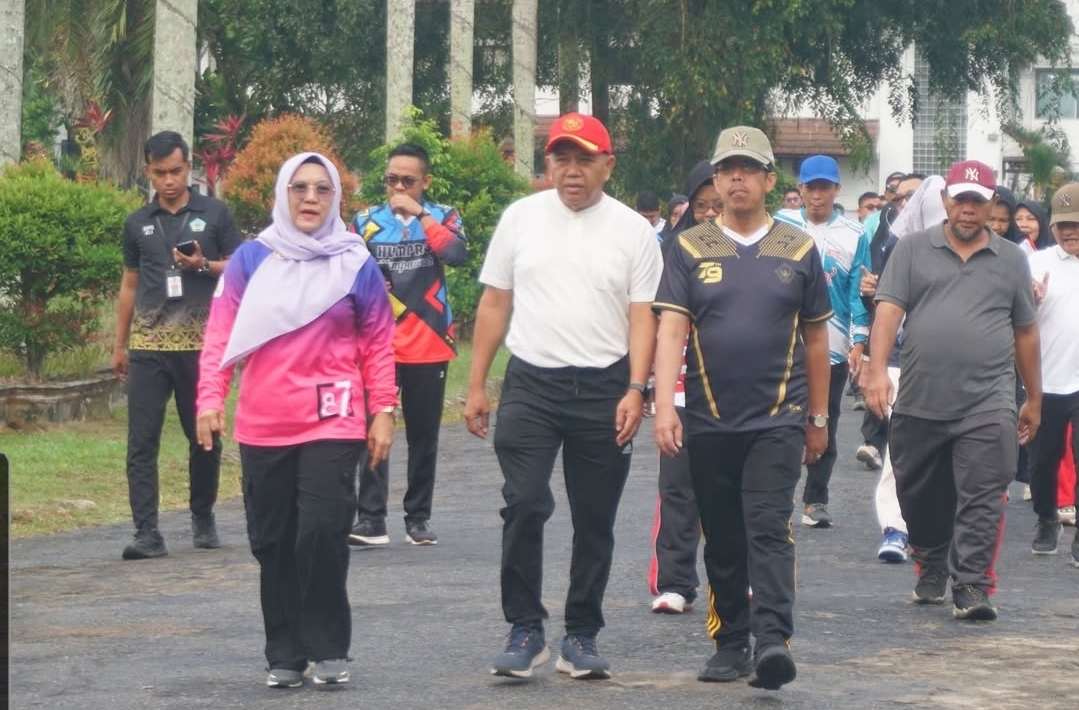 Wabup Juli Pimpin Jumat Sehat, Tekankan ASN Mempawah Harus Bugar dan Kompak