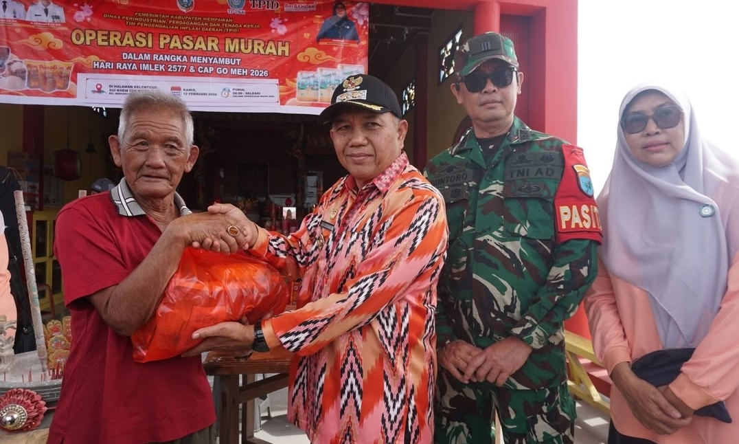 Pemkab Mempawah Subsidi Sembako Rp27 Ribu per Paket!