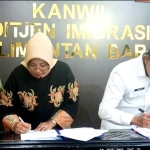 Teken NPHD dan BAST Hibah, Bupati Erlina Perkuat Layanan Imigrasi di Mempawah